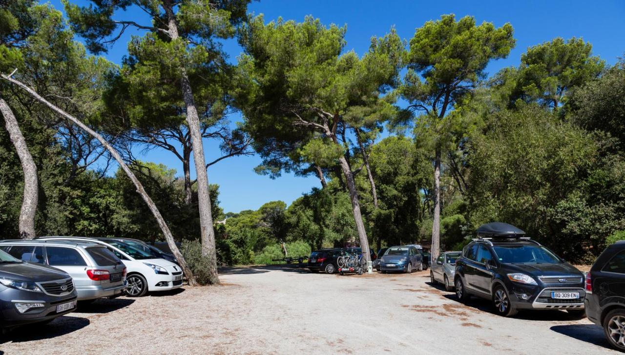 Hotel Provencal Hyeres Bagian luar foto
