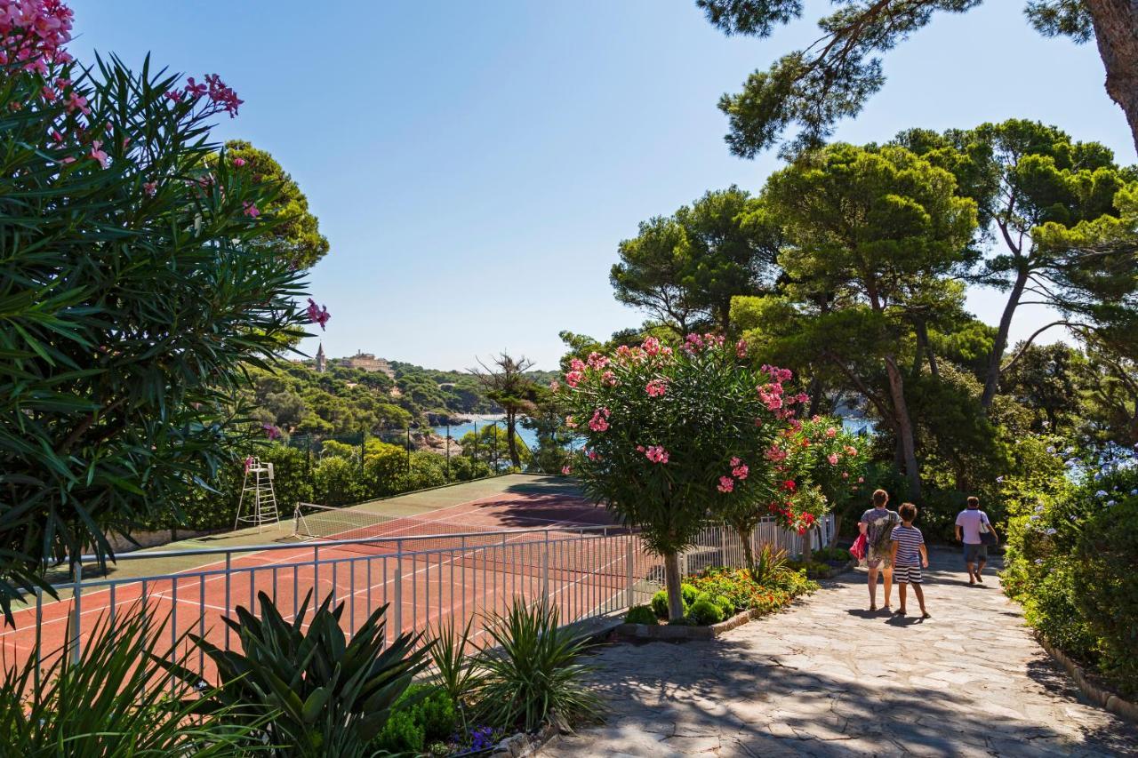 Hotel Provencal Hyeres Bagian luar foto