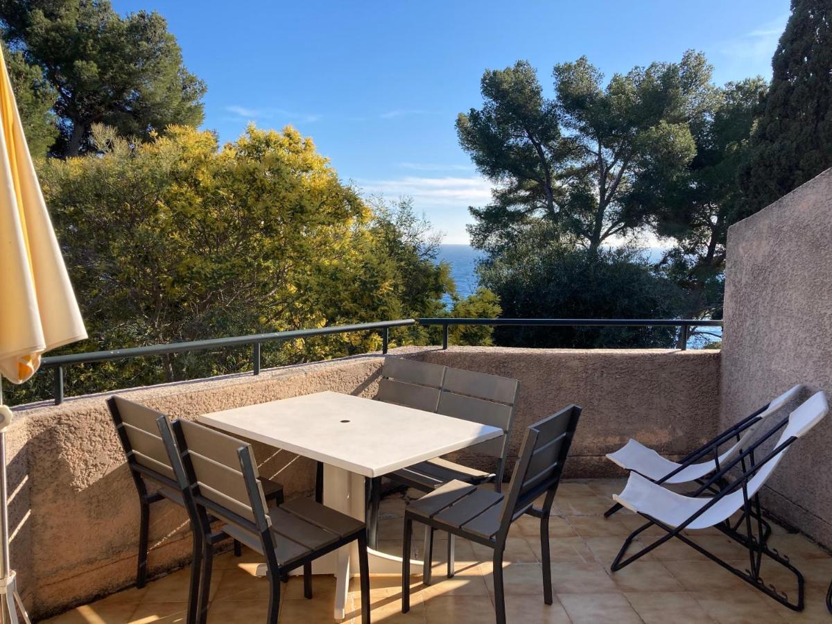 Hotel Provencal Hyeres Bagian luar foto