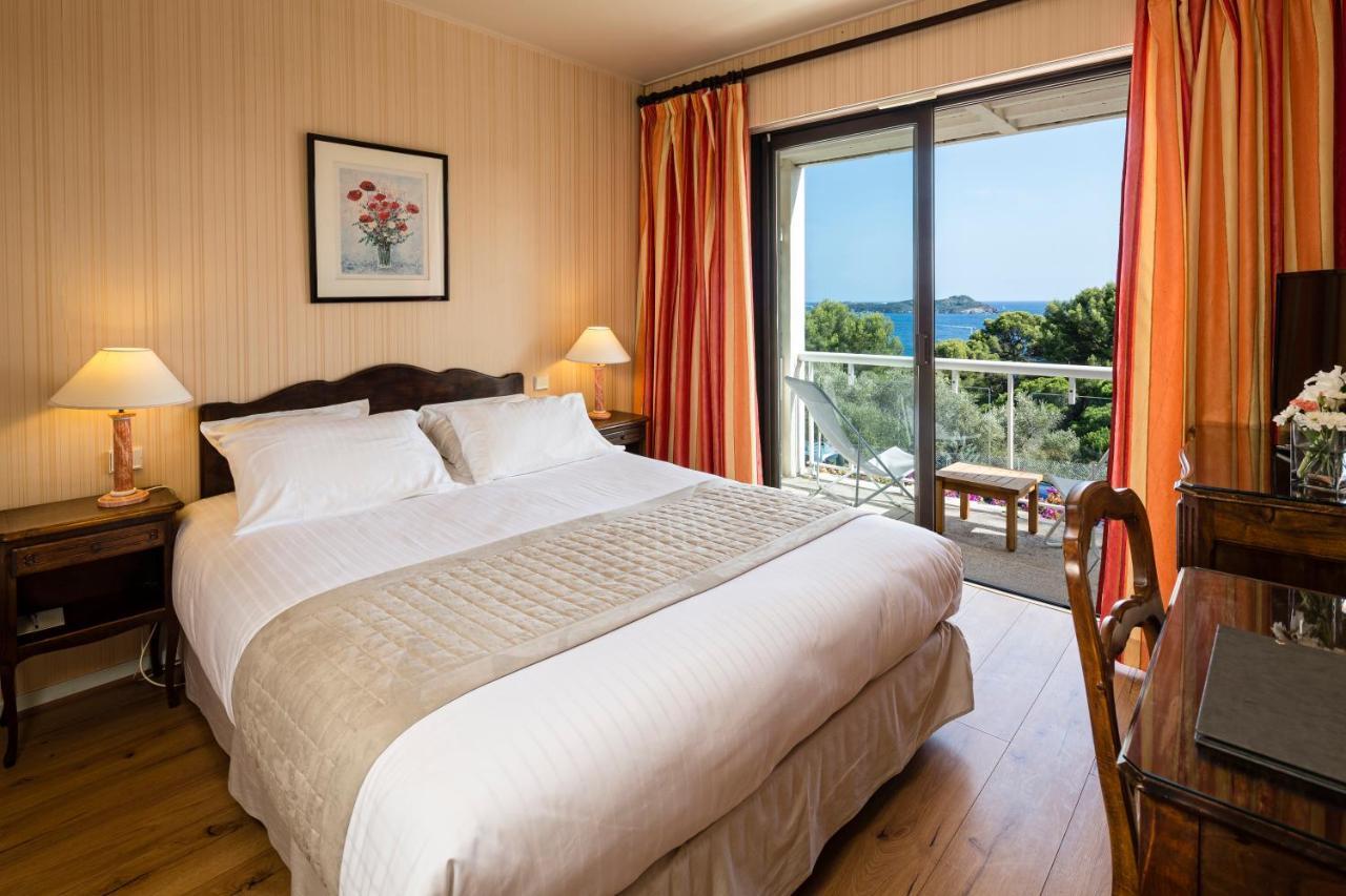 Hotel Provencal Hyeres Bagian luar foto