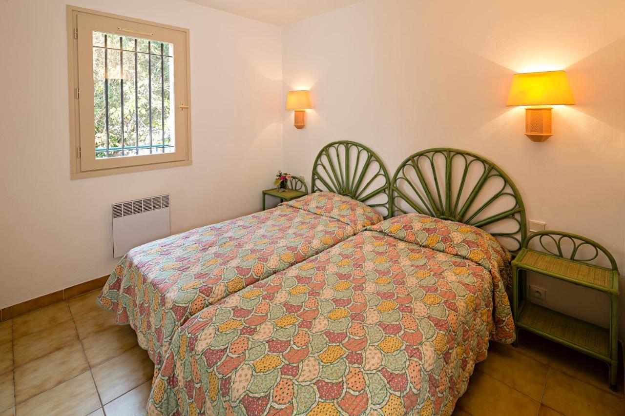 Hotel Provencal Hyeres Bagian luar foto