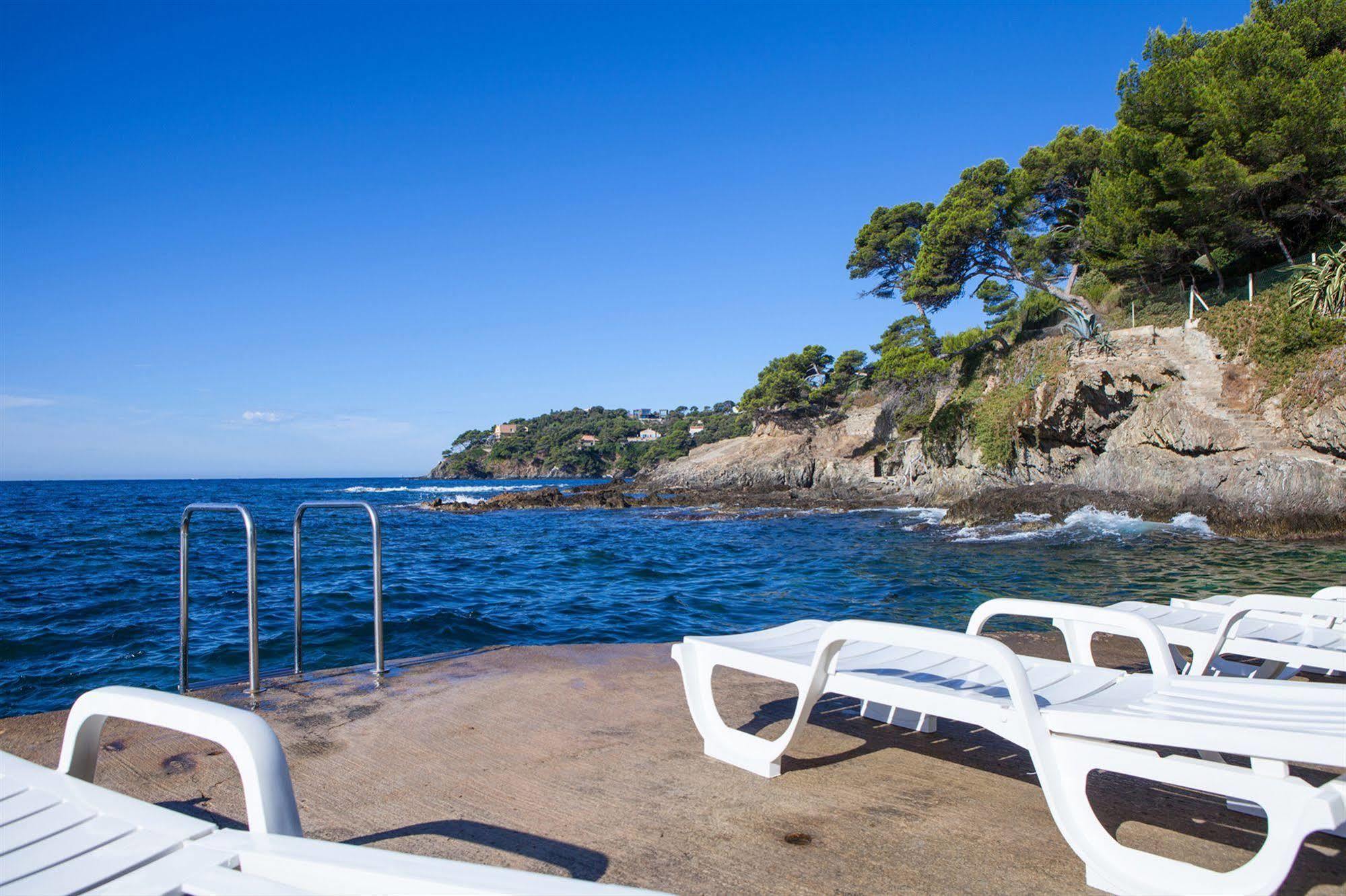 Hotel Provencal Hyeres Bagian luar foto